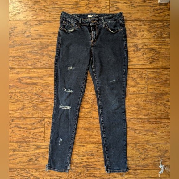 Old Navy Denim - Old Navy Dark Wash‎ Ripped Skinny Jeans